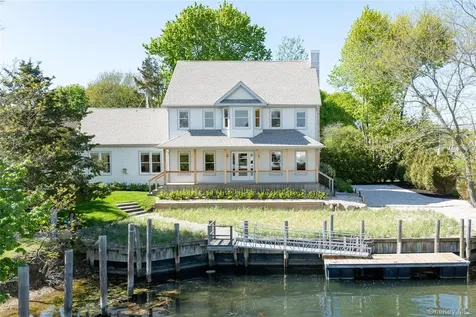 980 Manhanset Avenue Greenport NY 11944