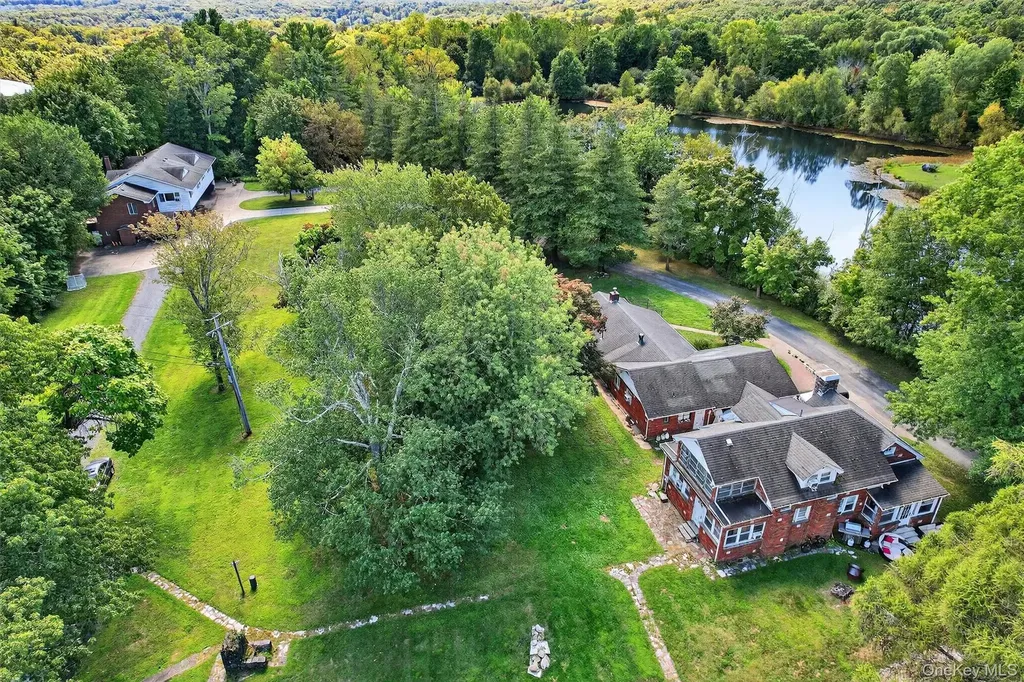 32-55 Claire Drive Monroe NY 10950