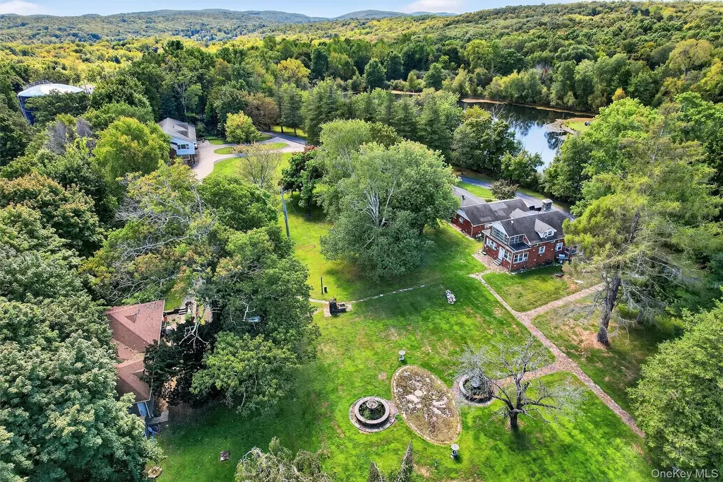 32-55 Claire Drive Monroe NY 10950