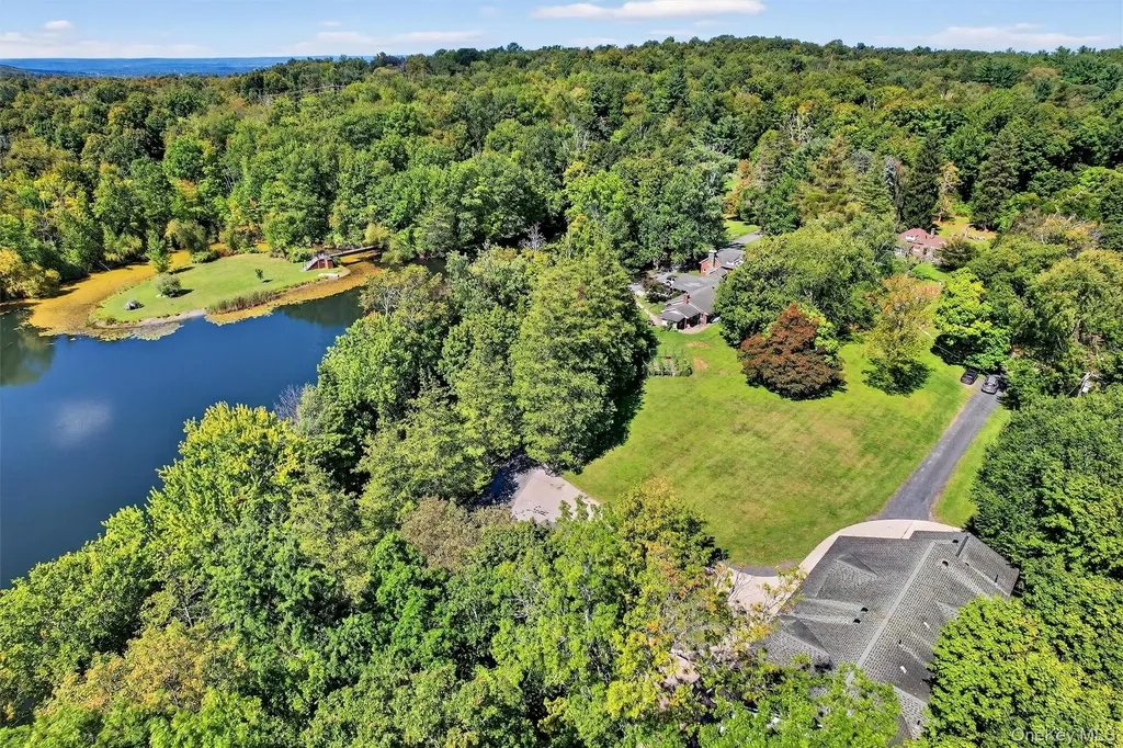 32-55 Claire Drive Monroe NY 10950