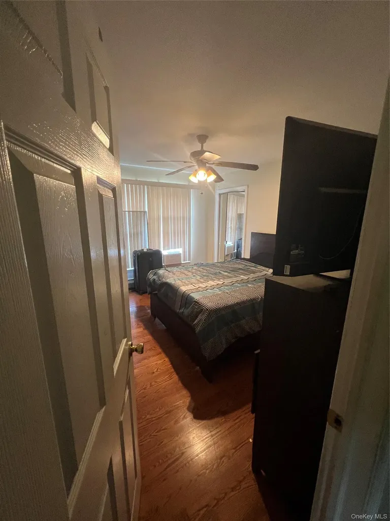 10 Jonah Road Miller Place NY 11764