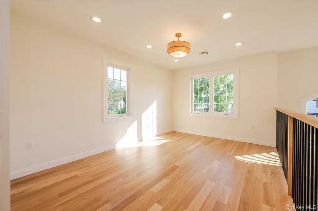 114 Emily Avenue Elmont NY 11003