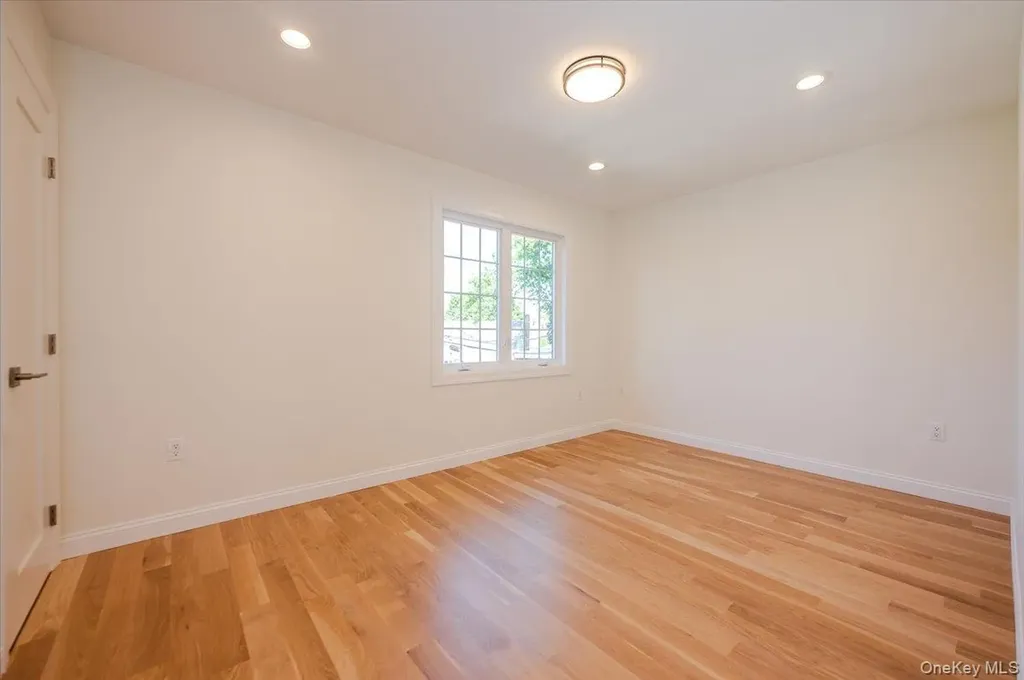 114 Emily Avenue Elmont NY 11003