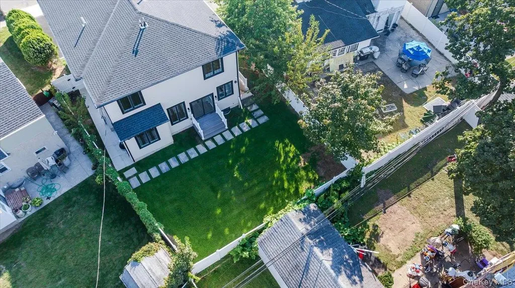 114 Emily Avenue Elmont NY 11003