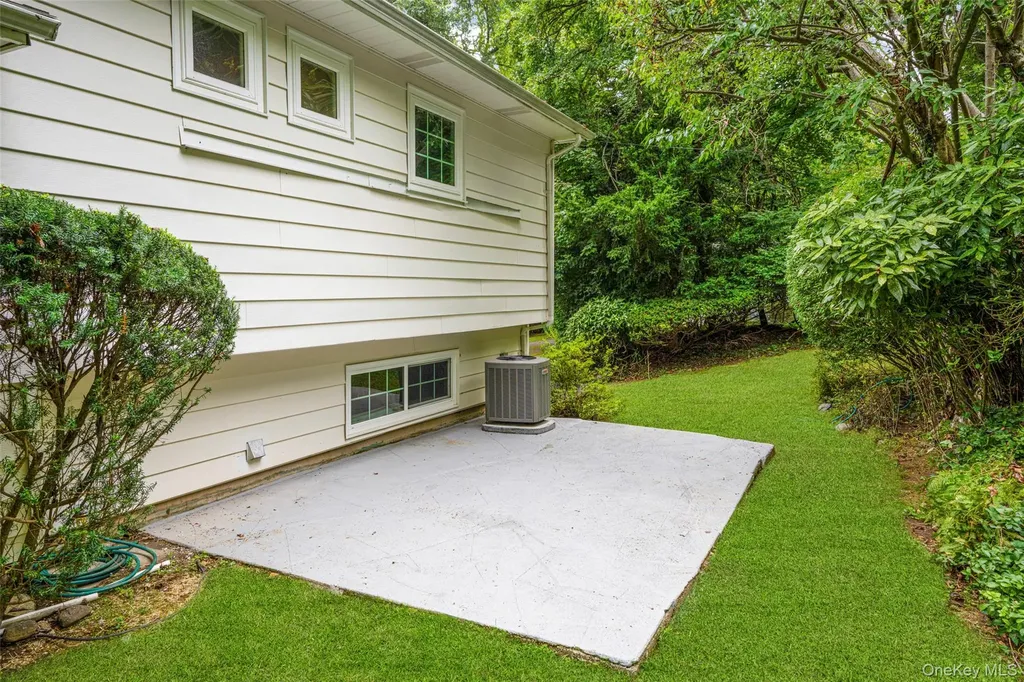 220 Pinebrook Boulevard New Rochelle NY 10804