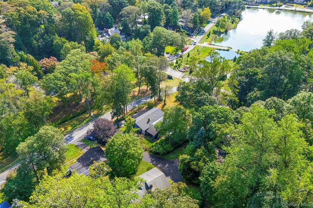 220 Pinebrook Boulevard New Rochelle NY 10804