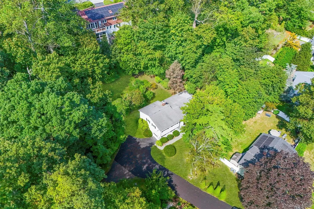 220 Pinebrook Boulevard New Rochelle NY 10804