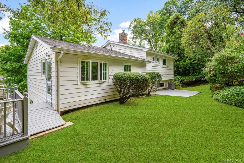 220 Pinebrook Boulevard New Rochelle NY 10804