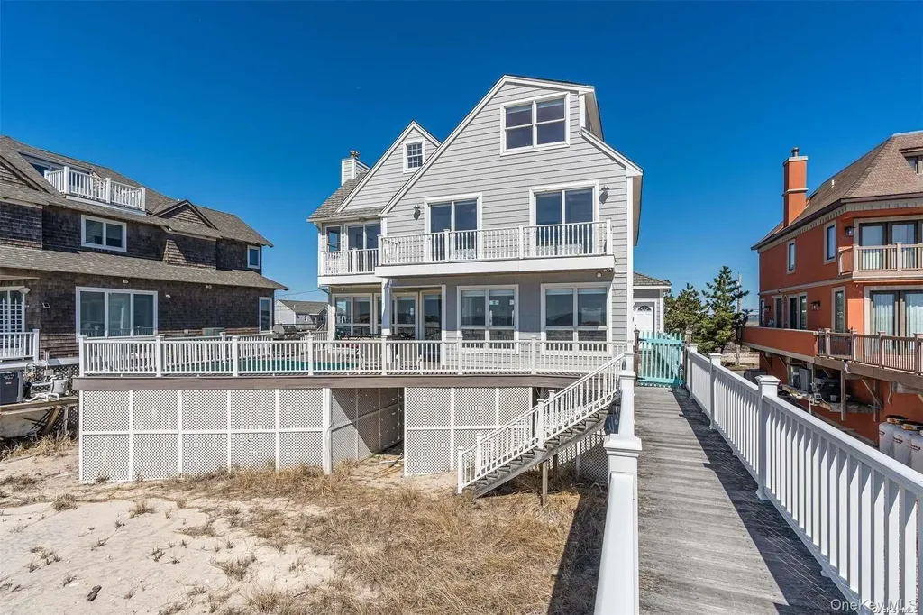 953B Dune Road Westhampton Beach NY 11978