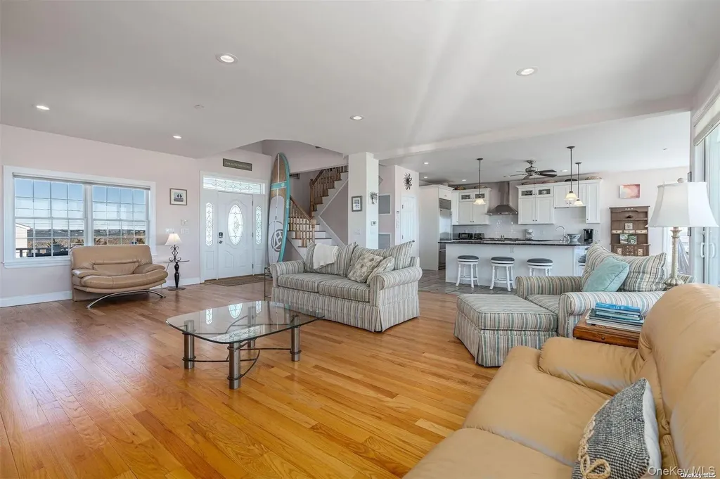 953B Dune Road Westhampton Beach NY 11978