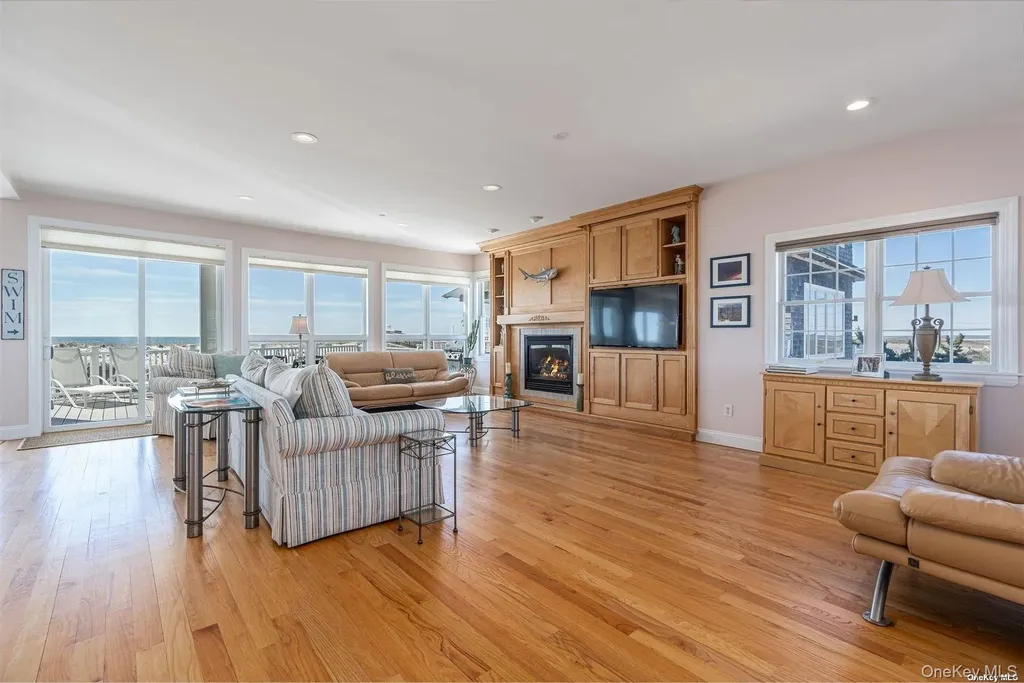 953B Dune Road Westhampton Beach NY 11978