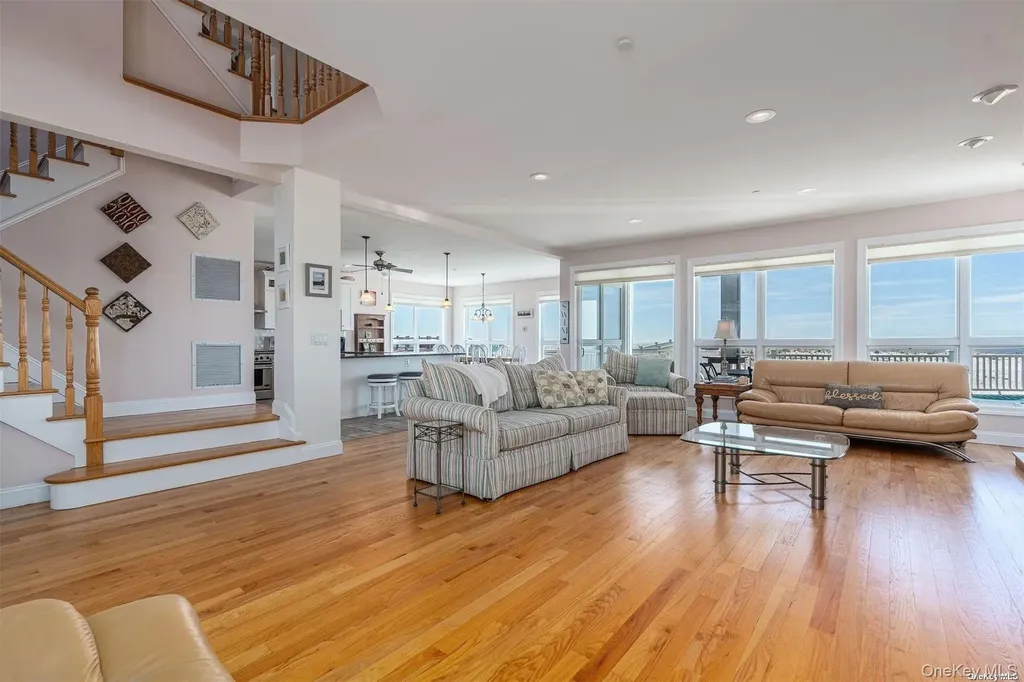 953B Dune Road Westhampton Beach NY 11978