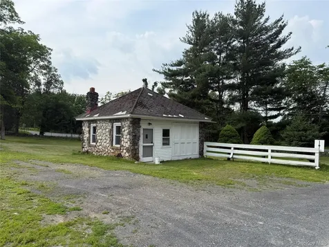 212 Cheechunk Road Goshen NY 10924