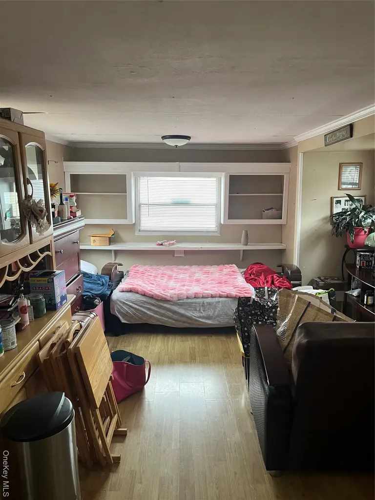 150 Main Street Islip NY 11751