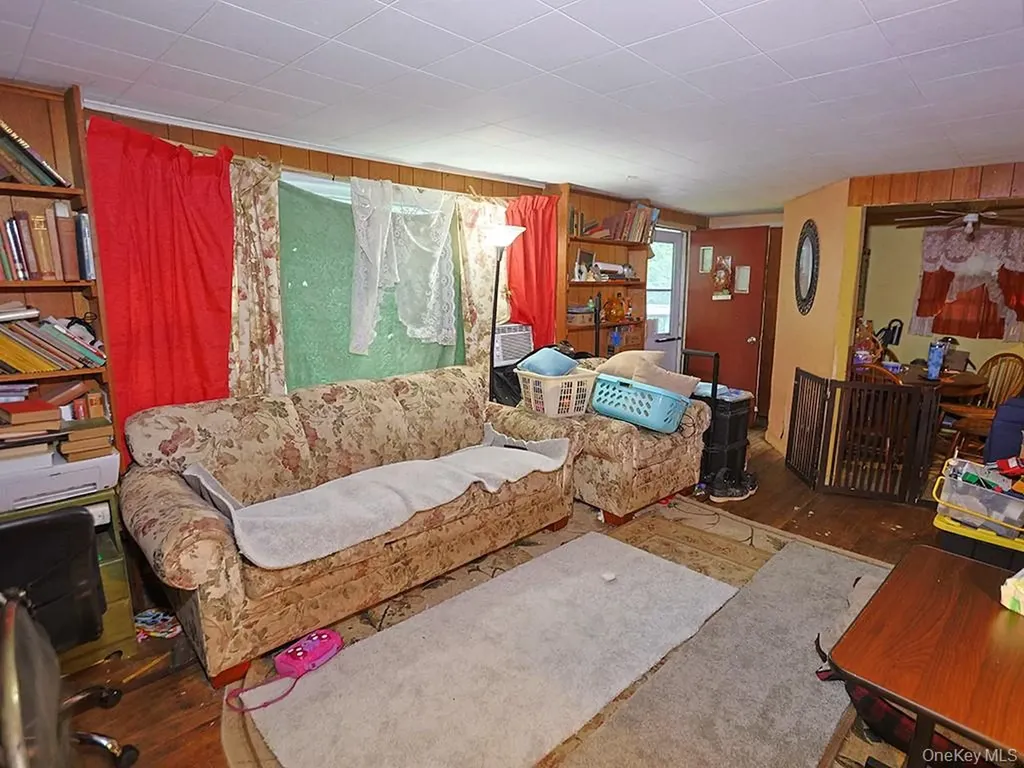 751 State Route 52 Walden NY 12586