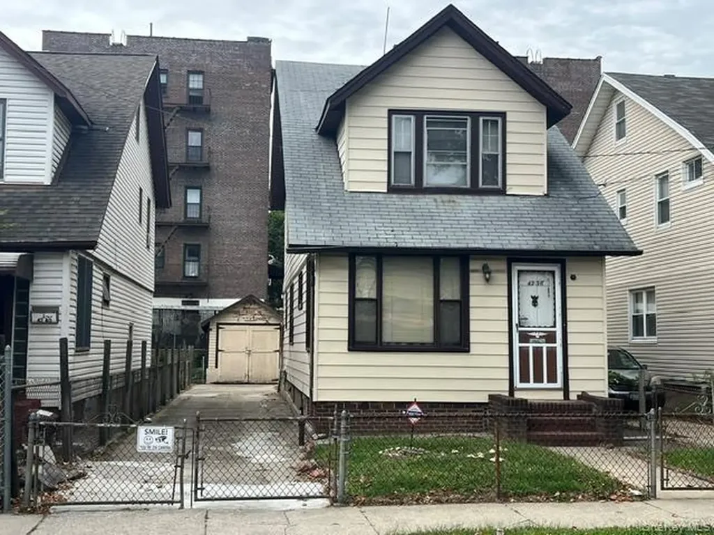 42-36 156th Street Flushing NY 11355