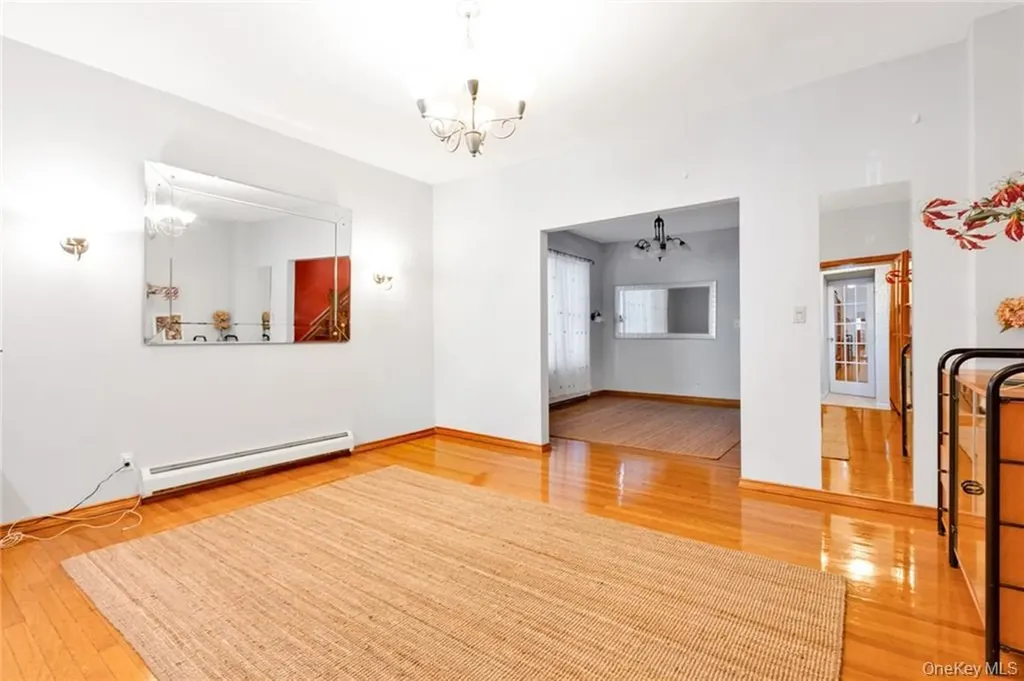 82 W End Avenue Brooklyn NY 11235