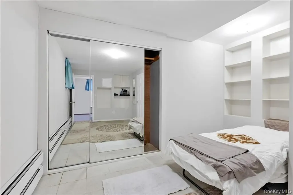 82 W End Avenue Brooklyn NY 11235