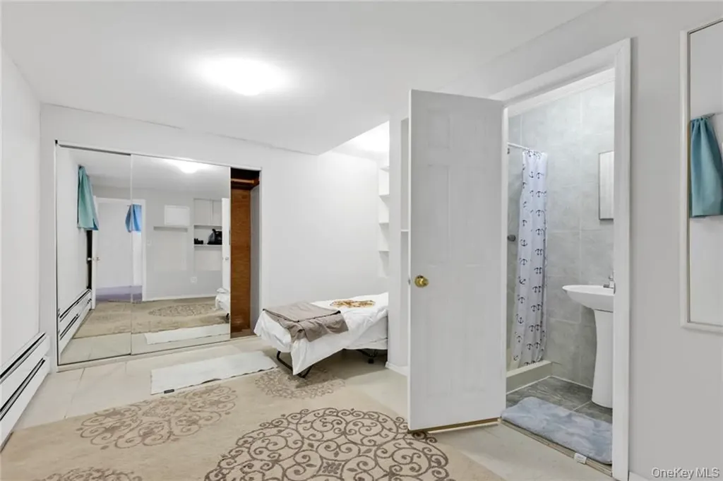 82 W End Avenue Brooklyn NY 11235