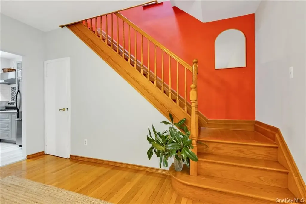 82 W End Avenue Brooklyn NY 11235
