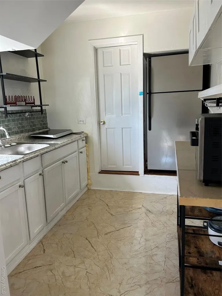 1095 Mile Square Road Yonkers NY 10704