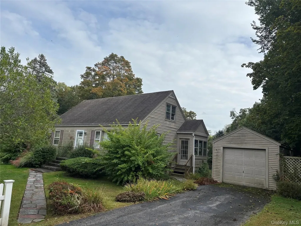 10 Patricia Avenue Fishkill NY 12524