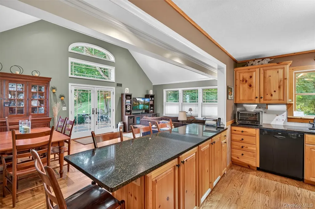 23 Overlook Drive Warwick NY 10990