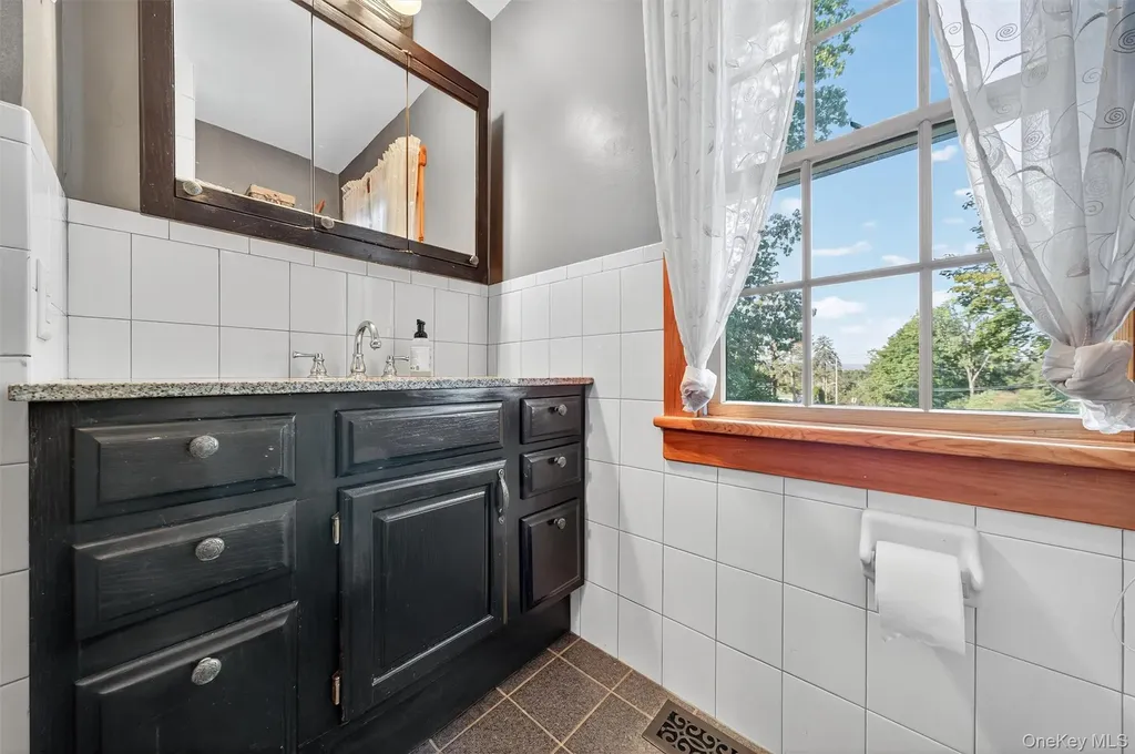 23 Overlook Drive Warwick NY 10990
