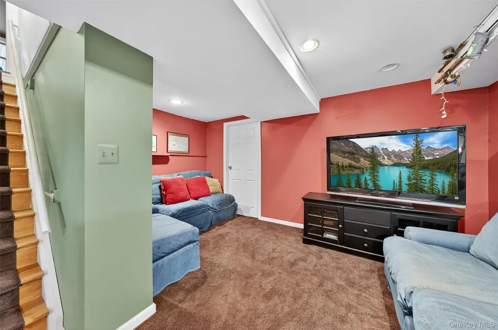 23 Overlook Drive Warwick NY 10990