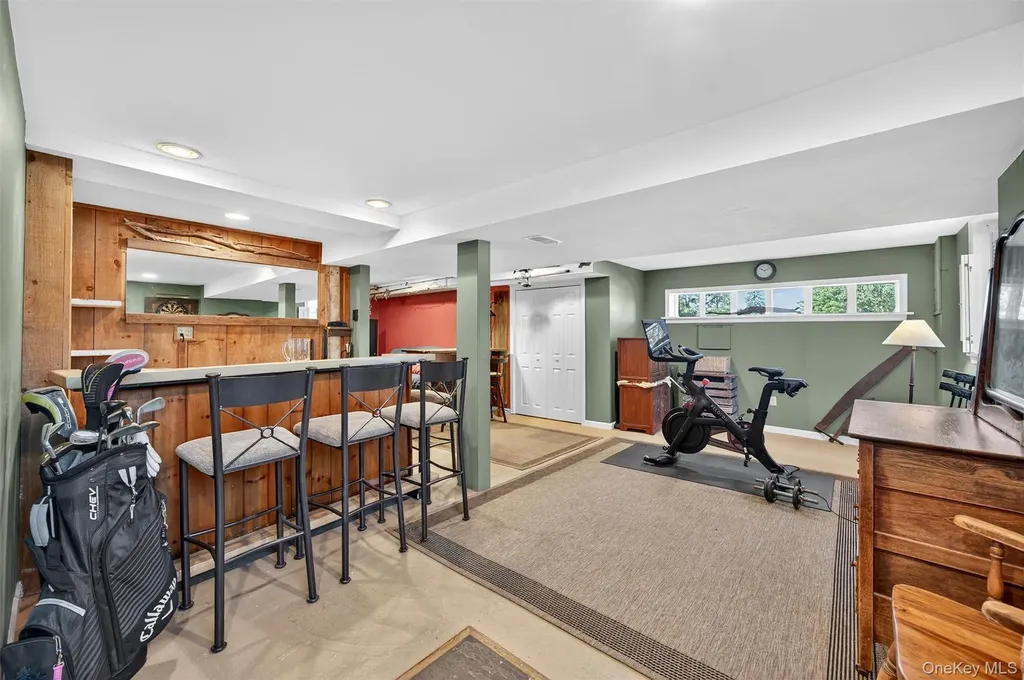 23 Overlook Drive Warwick NY 10990