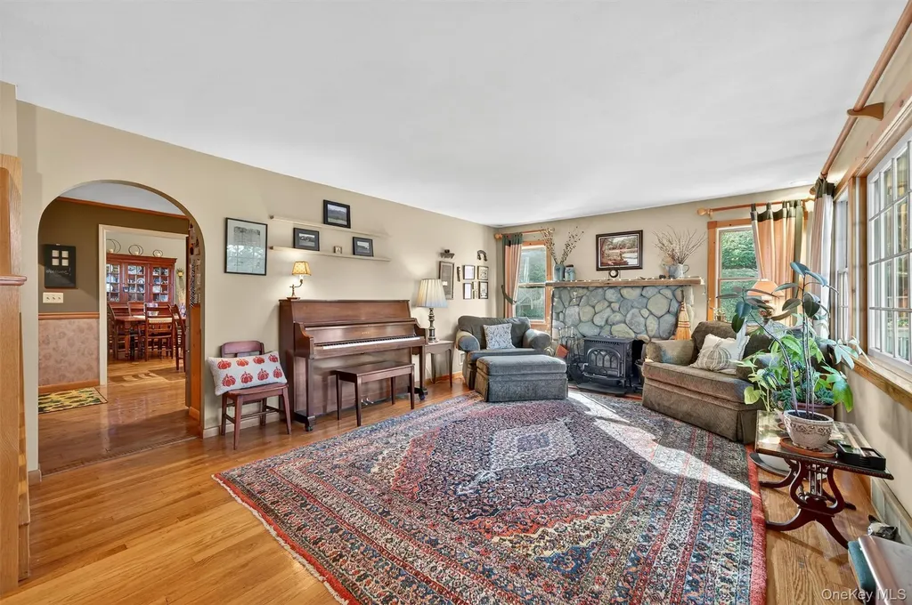 23 Overlook Drive Warwick NY 10990