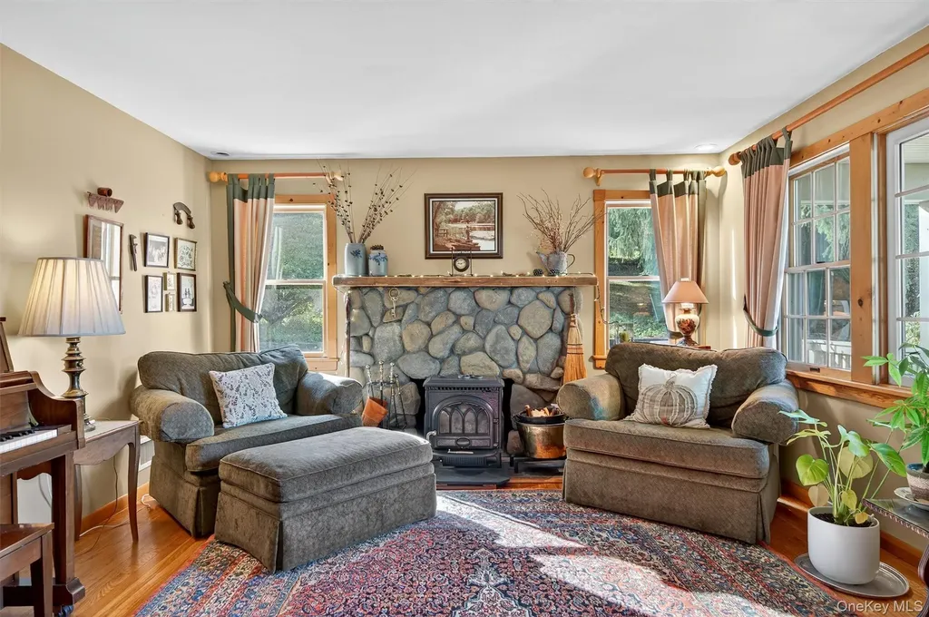 23 Overlook Drive Warwick NY 10990