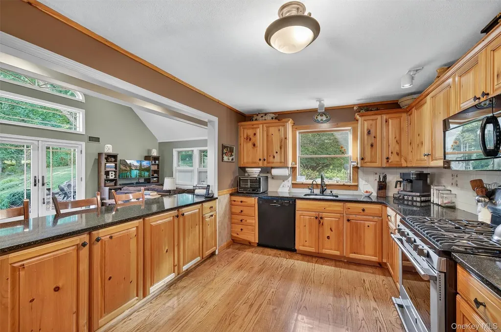 23 Overlook Drive Warwick NY 10990