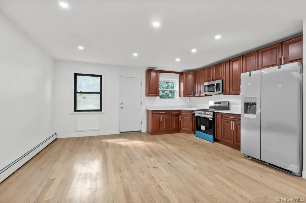 2445 Lurting Avenue Bronx NY 10469