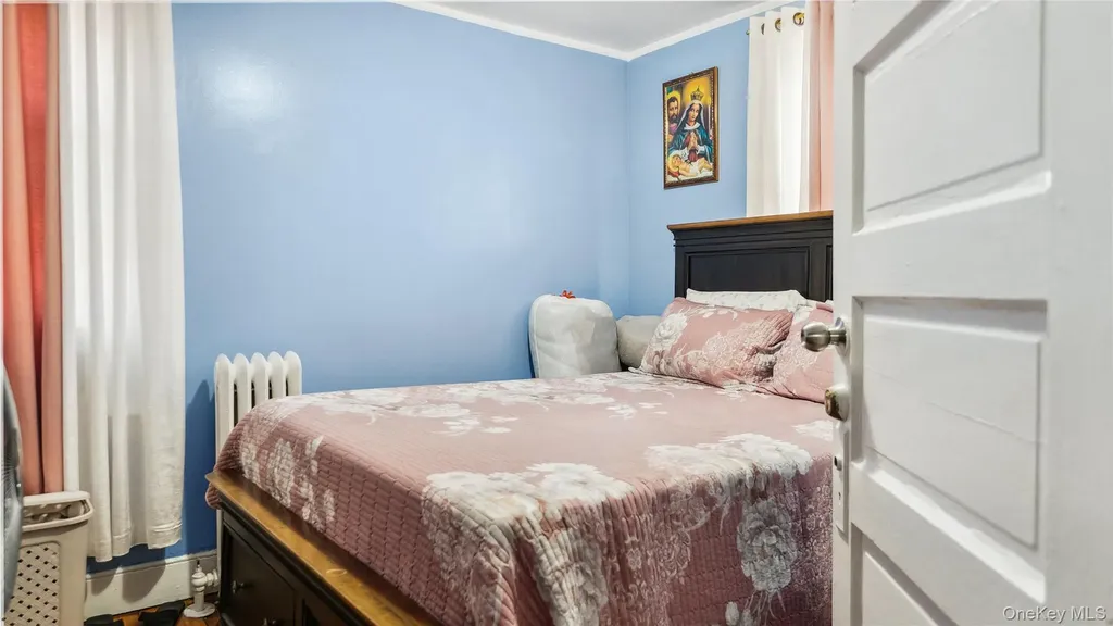 5612 135th Street Flushing NY 11355