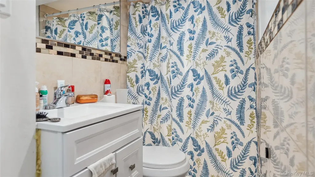 5612 135th Street Flushing NY 11355