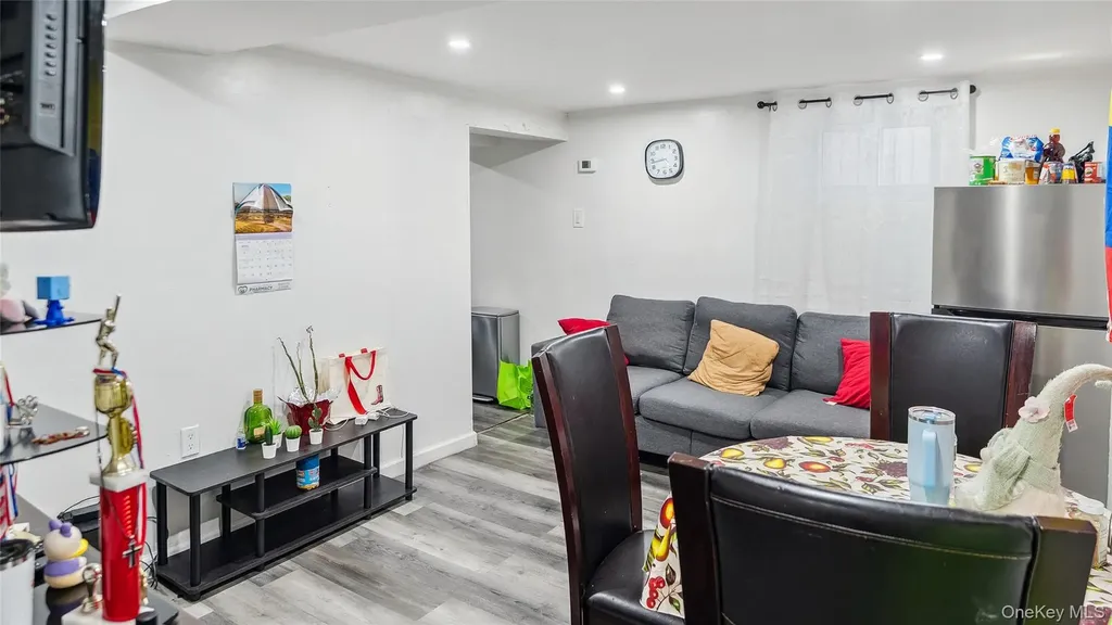 5612 135th Street Flushing NY 11355