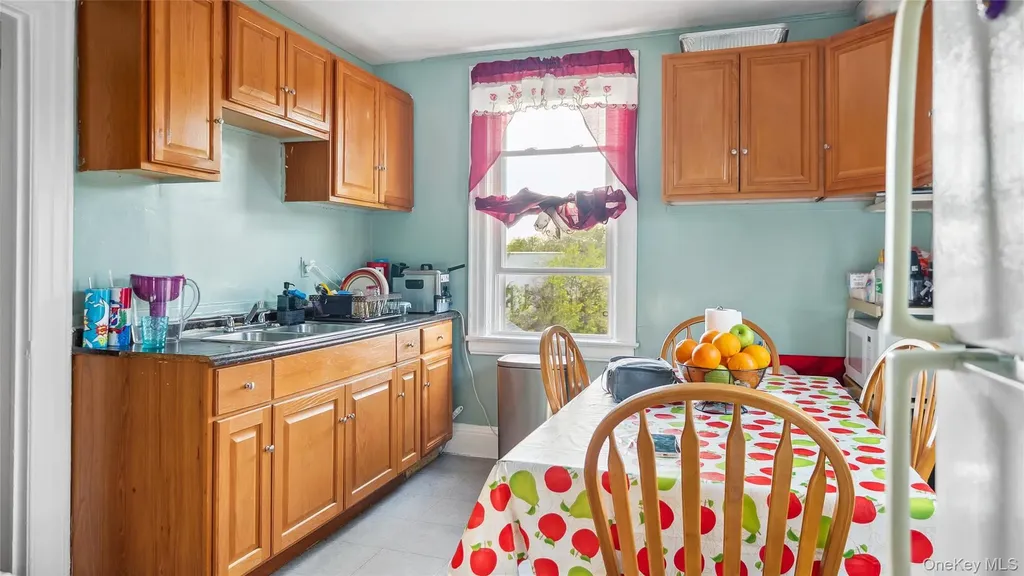 5612 135th Street Flushing NY 11355
