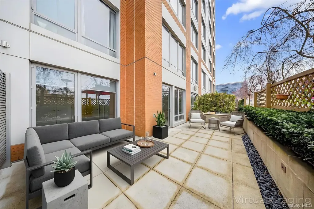 138-35 39th Avenue Flushing NY 11354