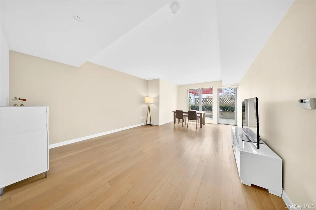 138-35 39th Avenue Flushing NY 11354