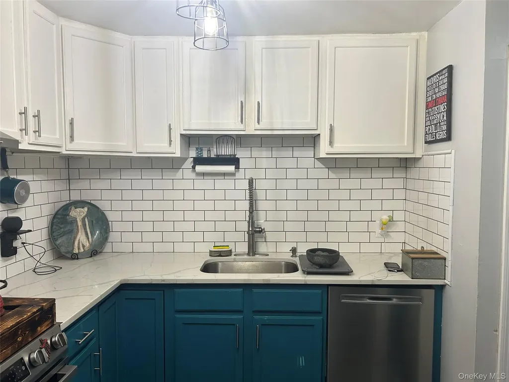 102 Fox Run Lane Carmel NY 10512