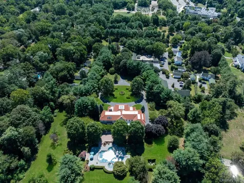 23 Old Westbury Road Old Westbury NY 11568
