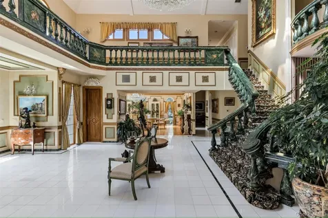 23 Old Westbury Road Old Westbury NY 11568
