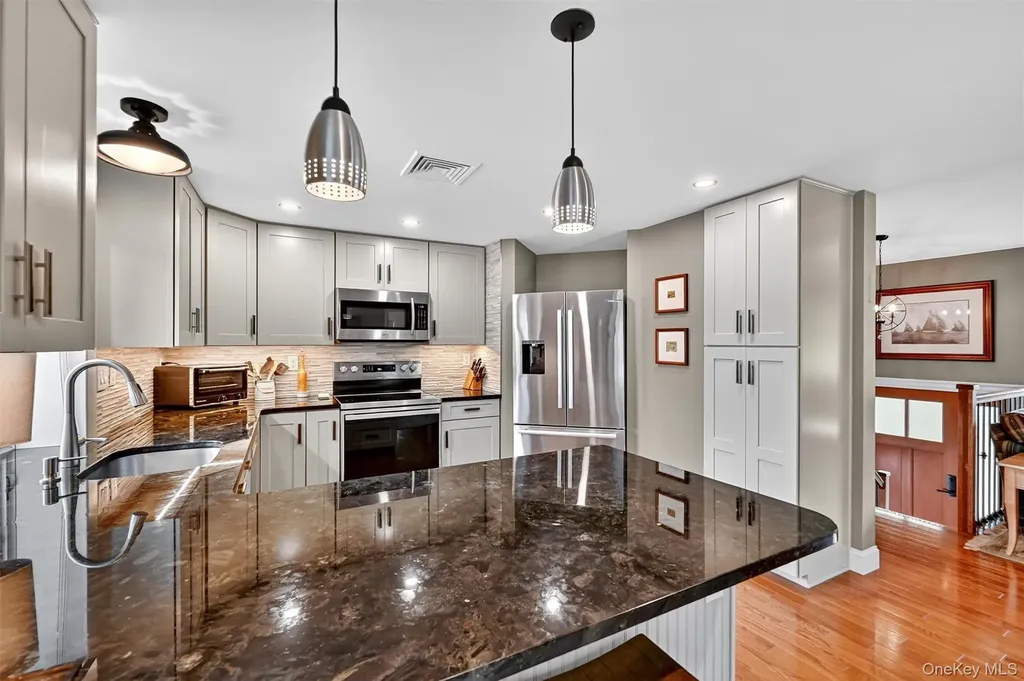 285 Ridge Road Campbell Hall NY 10916