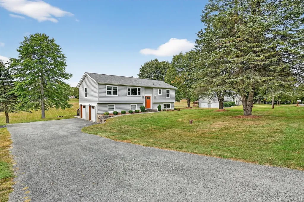 285 Ridge Road Campbell Hall NY 10916
