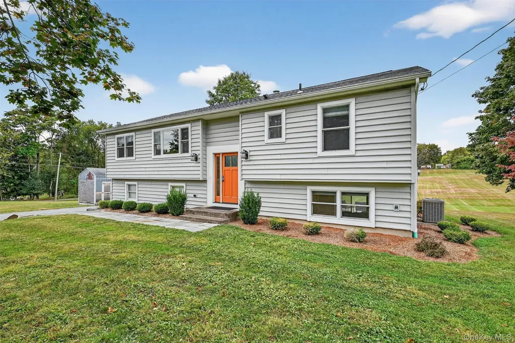285 Ridge Road Campbell Hall NY 10916
