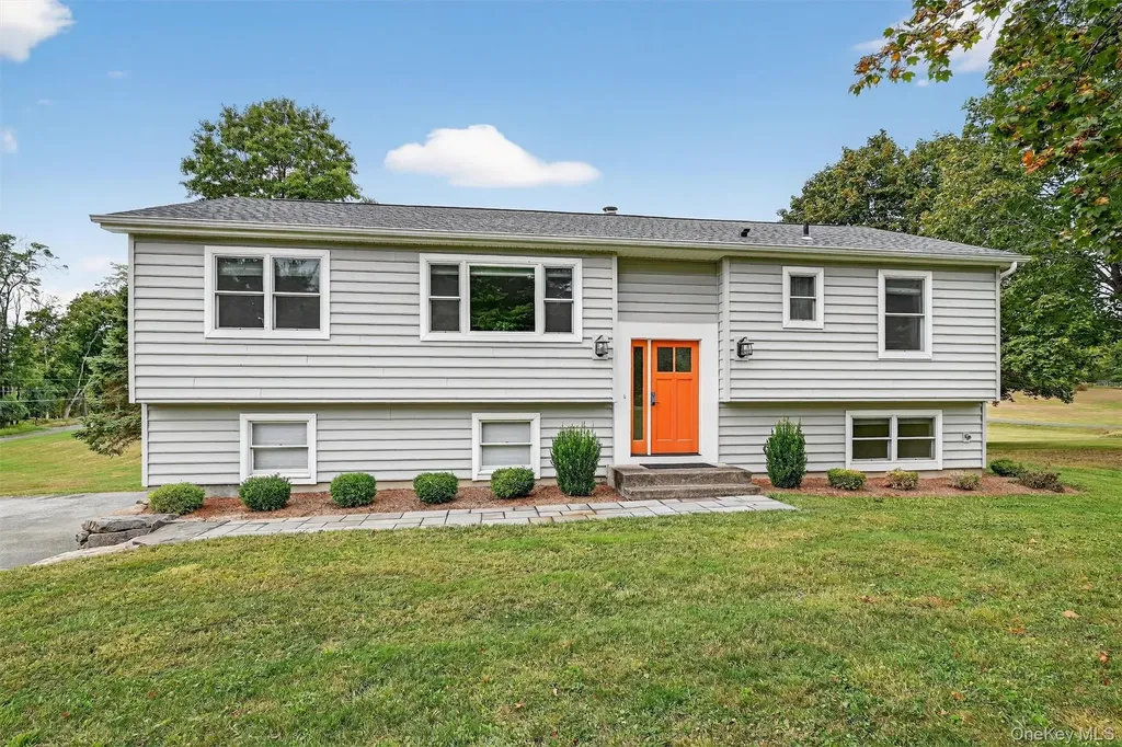 285 Ridge Road Campbell Hall NY 10916