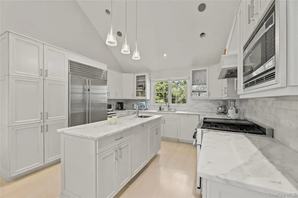 0 Undisclosed Avenue Westhampton NY 11977