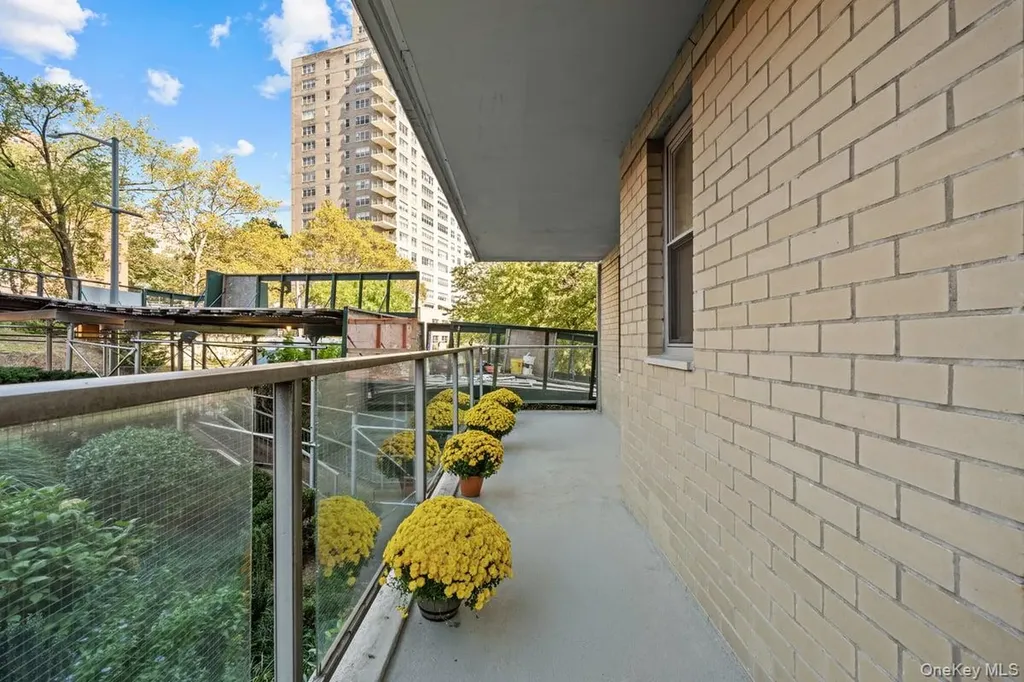 2500 Johnson Avenue N Bronx NY 10463