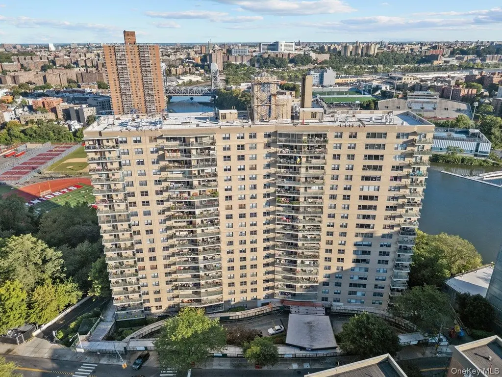 2500 Johnson Avenue N Bronx NY 10463